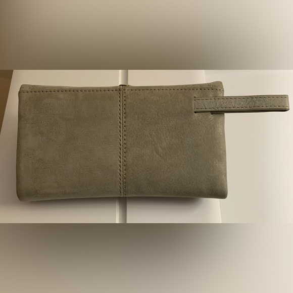 ‼️LAST CALL SALE‼️🥹RETIRED🥹 HOBO Keen Continental Trifold Wallet - Picture 15 of 16